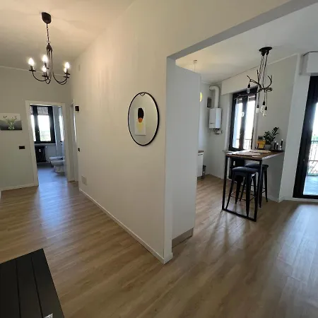 Nice Square Apartment